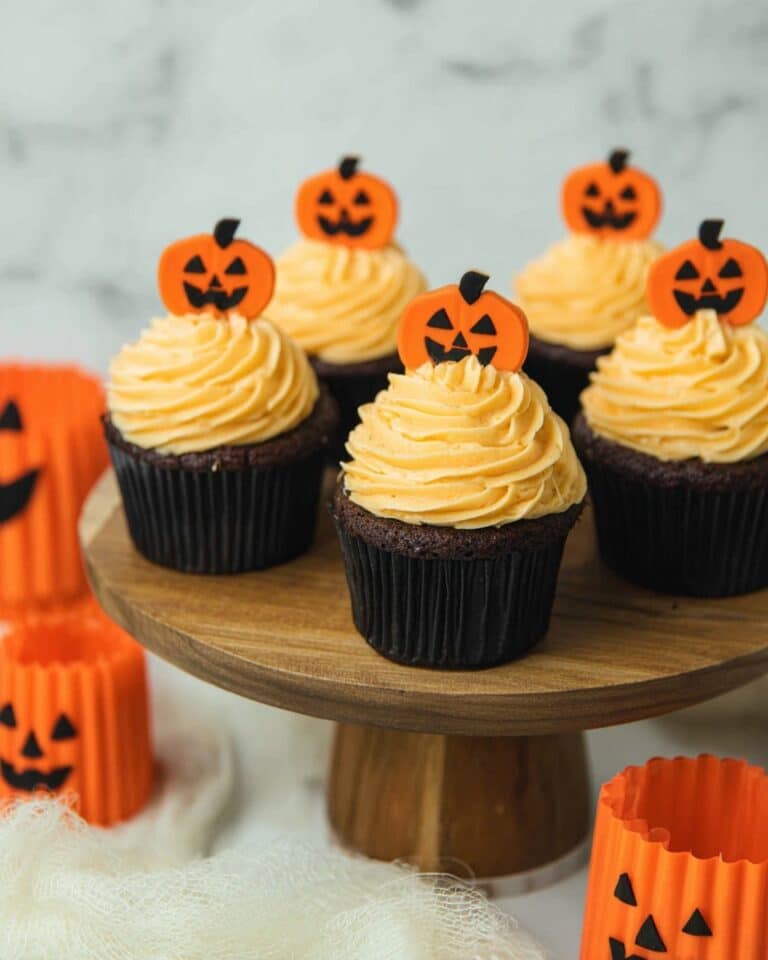 Jack-O-Lantern Halloween Pumpkin Cupcakes with Salted Caramel and Pumpkin Buttercream Recipe